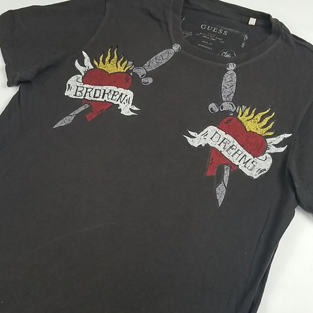 Guess Tee - Picture 3 of 3